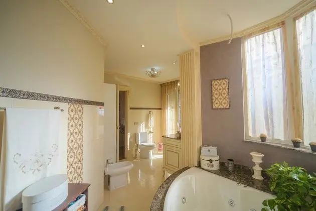 Villa, 4 Yatak Odası, Kişiye Özel Havuzlu