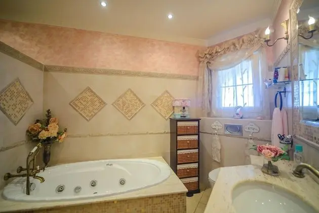 Villa, 4 Yatak Odası, Kişiye Özel Havuzlu