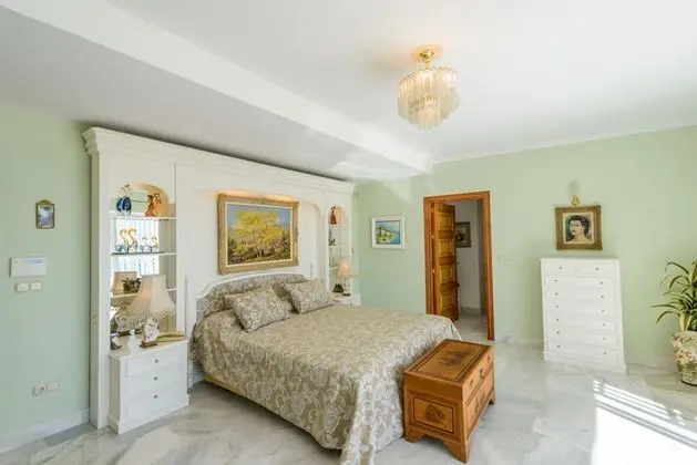 Villa, 5 Yatak Odası, Kişiye Özel Havuzlu