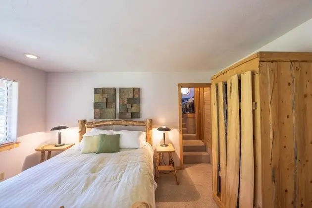 Family Çatı Katı (Loft), Birden Çok Yatak, Sigara İçilmez, Balkon (upstairs private Bath)