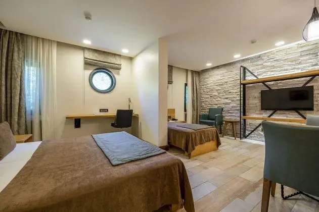 Family Stüdyo, 2 Yatak Odası, Küçük Mutfak, Bahçeli