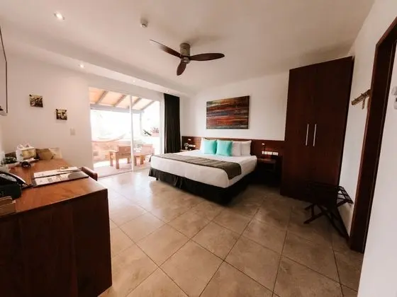 Premium Oda, Teras