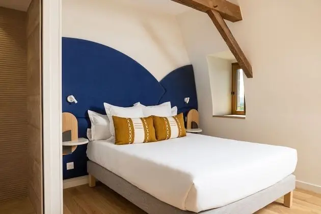 Classic Tek Büyük Yataklı Oda