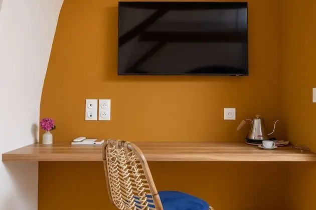 Classic Tek Büyük Yataklı Oda