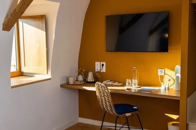 Classic Tek Büyük Yataklı Oda