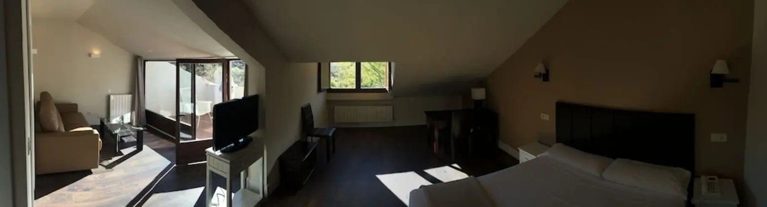 Superior Süit, Teras