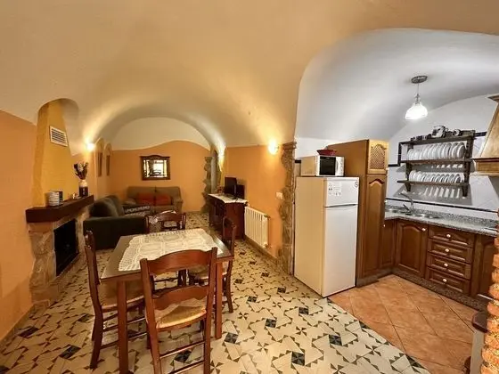 Romantic Apart Daire, 1 Yatak Odası, Şömine, Bahçeli