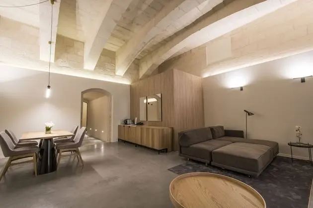 Grand Harbour Suite