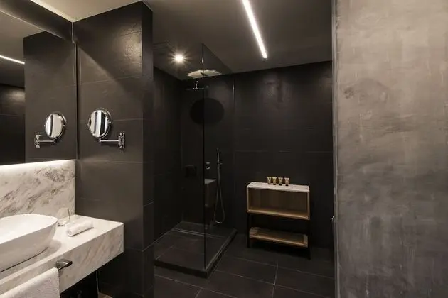 Grand Harbour Suite