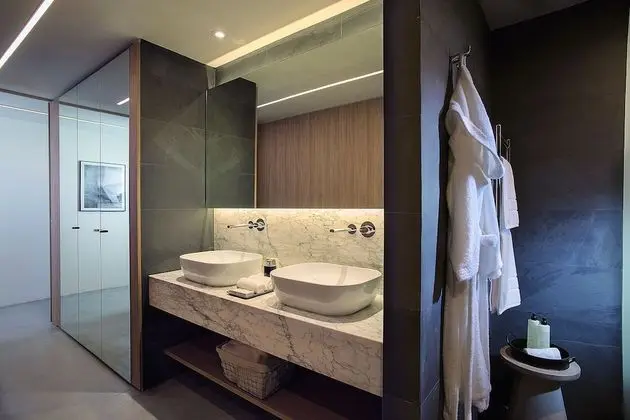 Grand Harbour Suite
