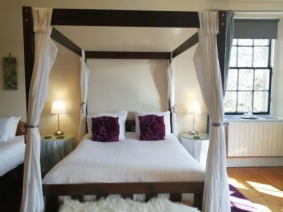 Deluxe Tek Büyük Yataklı Oda, Banyolu/Duşlu, Dağ Manzaralı (Four Poster)