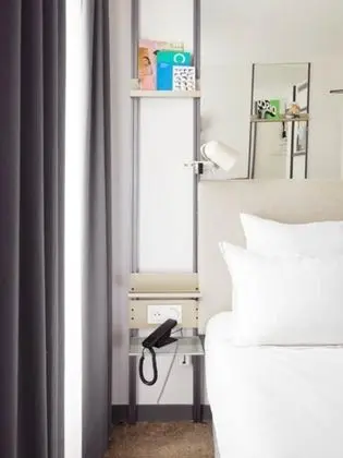 Standard Tek Büyük Yataklı Oda