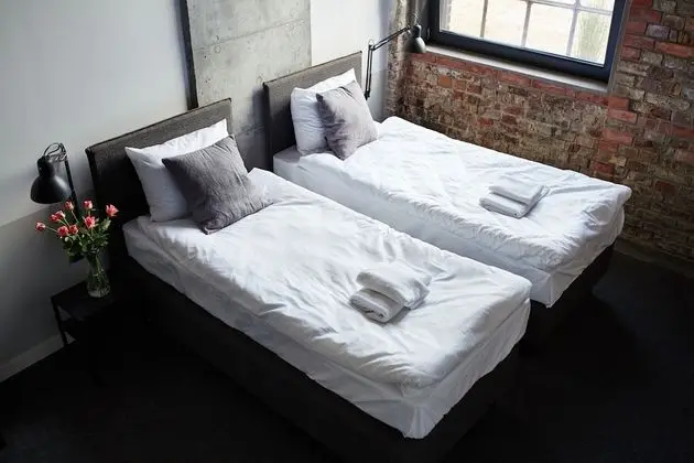 Comfort Tek Büyük Yataklı Oda