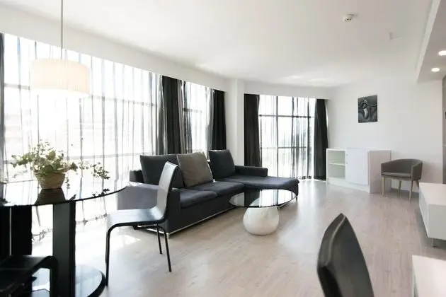 Junior Süit, Kısmi Deniz Manzaralı