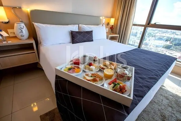 Deluxe Stüdyo Süit, Balkon