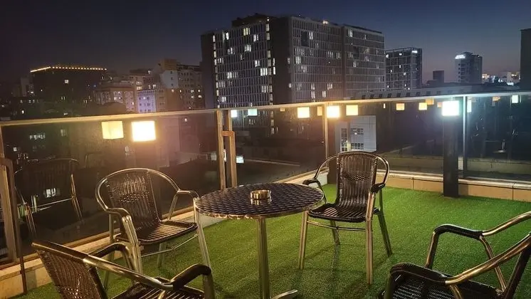 Diamond Plus Room
