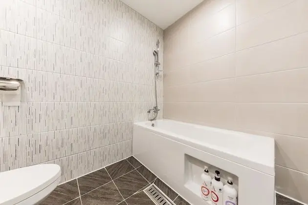 Deluxe Double Room (Fri & Sat Check in 8pm)