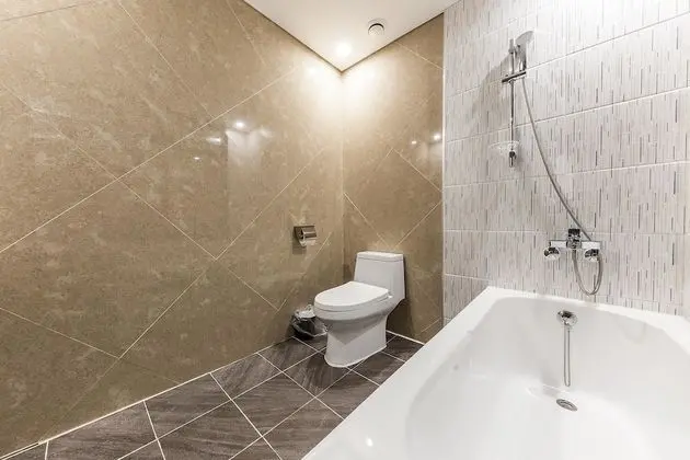 Deluxe Double Room (Fri & Sat Check in 8pm)
