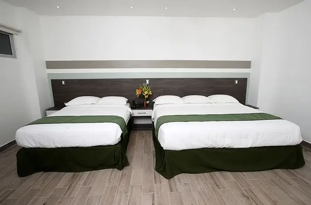 Deluxe Dört Kişilik Oda