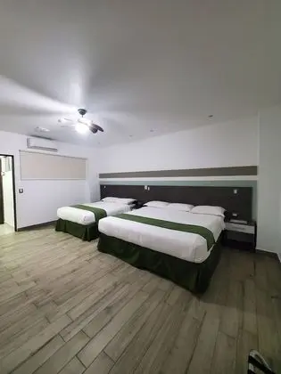 Deluxe Dört Kişilik Oda