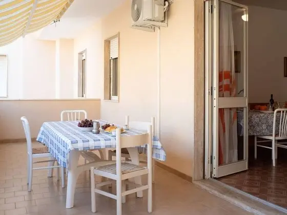 Ev, 2 Yatak Odası, Balkon