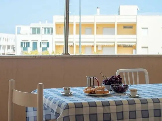 Ev, 2 Yatak Odası, Balkon