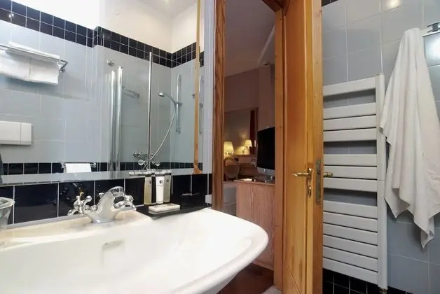 Executive Tek Büyük veya İki Ayrı Yataklı Oda, Balkon