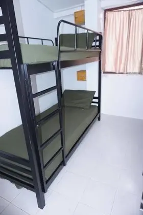 4 Beds Mixed Dormitory