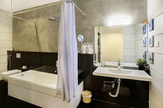 Deluxe Dört Kişilik Oda, Okyanusa Sıfır