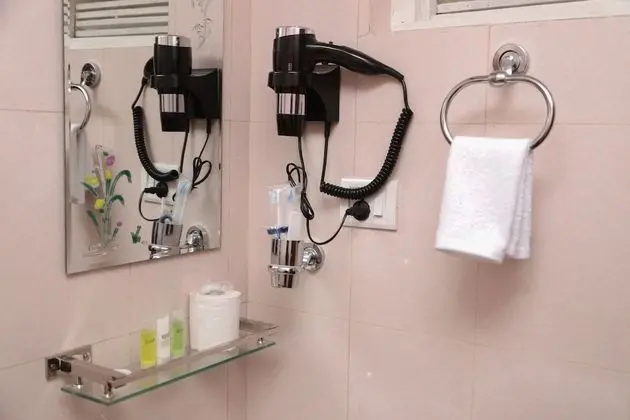 Deluxe Tek Büyük veya İki Ayrı Yataklı Oda, Bahçeli