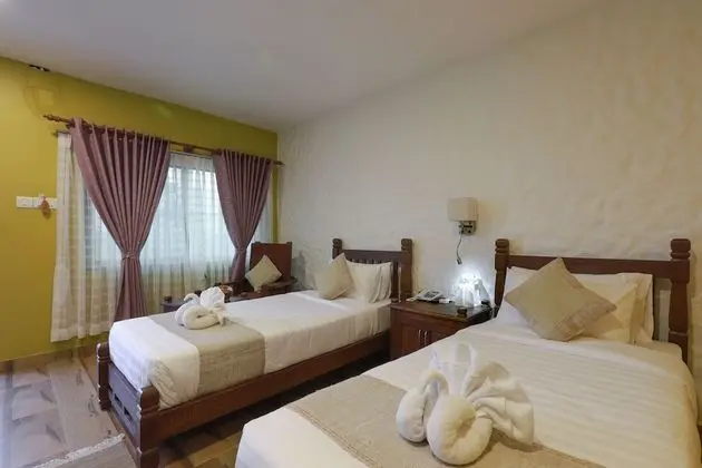 Deluxe Tek Büyük veya İki Ayrı Yataklı Oda, Göl Manzaralı