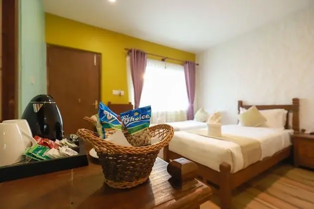 Deluxe Üç Kişilik Oda, Göl Manzaralı