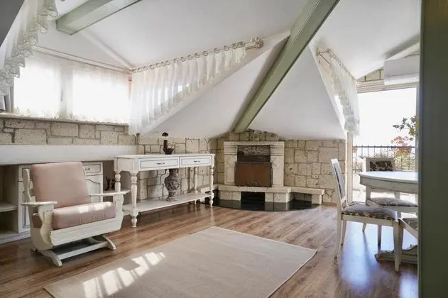 King Suite, Deniz Manzaralı, Balkonlu
