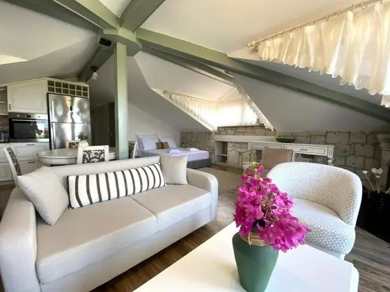 King Suite, Deniz Manzaralı, Balkonlu