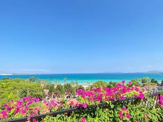 King Suite, Deniz Manzaralı, Balkonlu