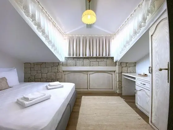 King Suite, Deniz Manzaralı, Balkonlu