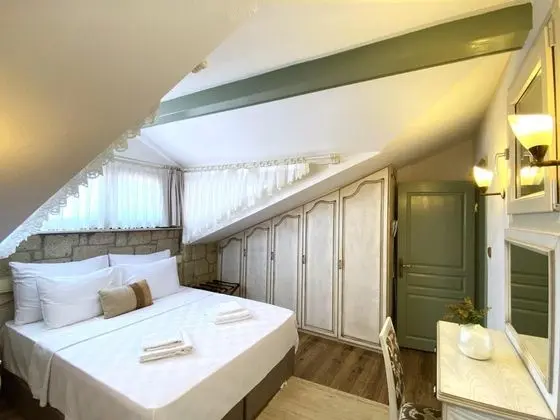 King Suite, Deniz Manzaralı, Balkonlu