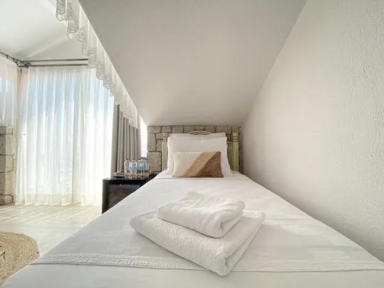 King Suite, Deniz Manzaralı, Balkonlu