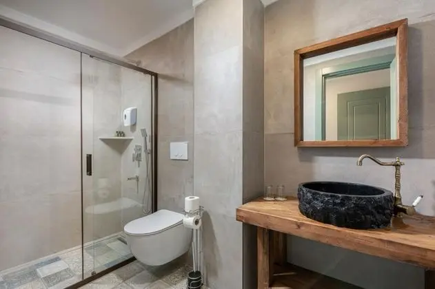 Suite, Bahçe Manzaralı