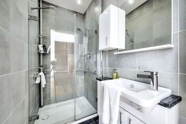 Luxury Apart Daire, 1 Çift Kişilik Yatak ve Çekyat, Sigara İçilmez, Şehir Manzaralı