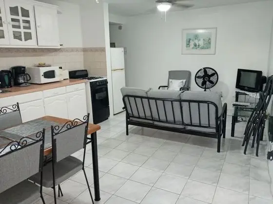 Standard Apartment (1 Bedroom)