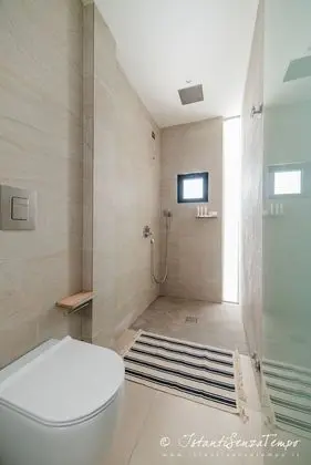 Superior Tek Büyük veya İki Ayrı Yataklı Oda