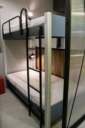 Ortak Ranzalı Oda, Karma Ranzalı Oda (1 person stay)