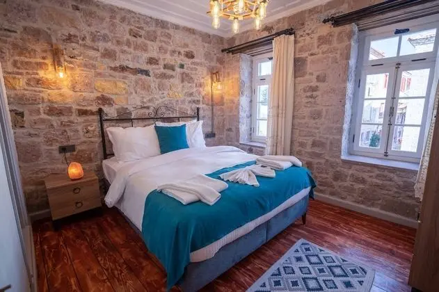 Deluxe Üç Kişilik Oda