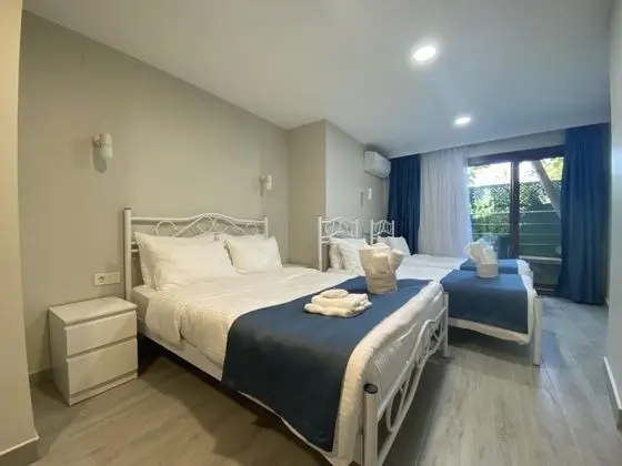 Bahçe Katı Standart Oda, Kısmi Deniz Manzaralı, Bahçe Katı