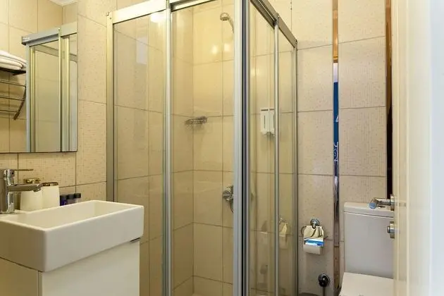 Comfort Tek Büyük Yataklı Oda