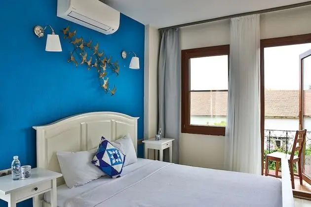 Tek Büyük Yataklı Oda, Balkon