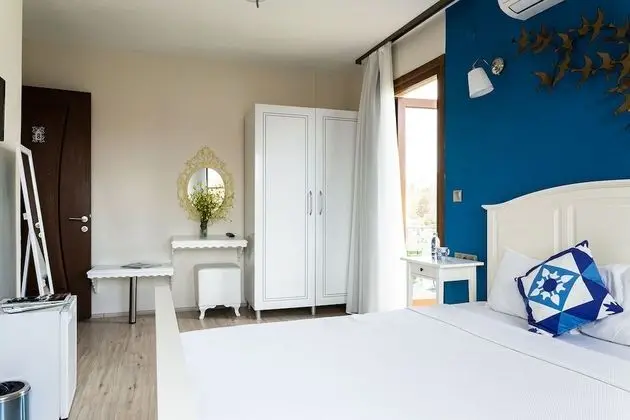 Tek Büyük Yataklı Oda, Balkon
