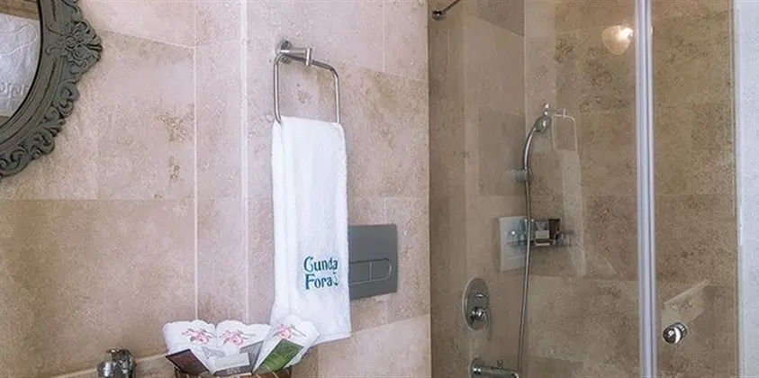 Deluxe Doğa Manzaralı ,balkonlu - Oda Kahvaltı