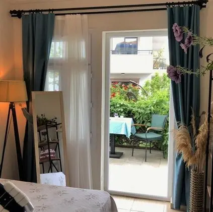 Çift Kişilik, Bahçe Manzaralı, Bahçe Katı